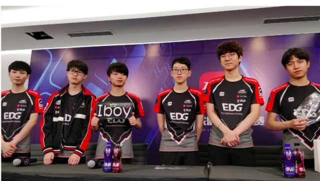 队友的默契 队友的默契