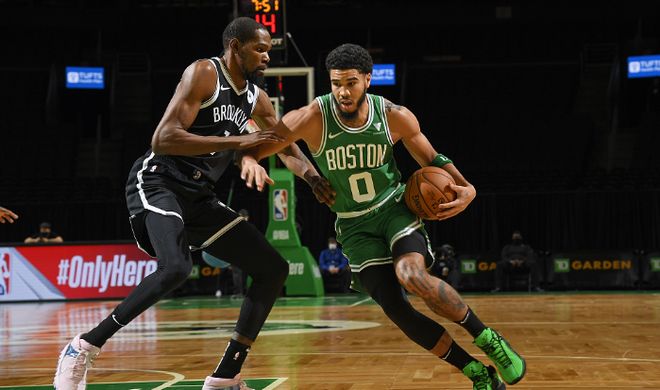 岁中场侯煜 岁中场侯煜