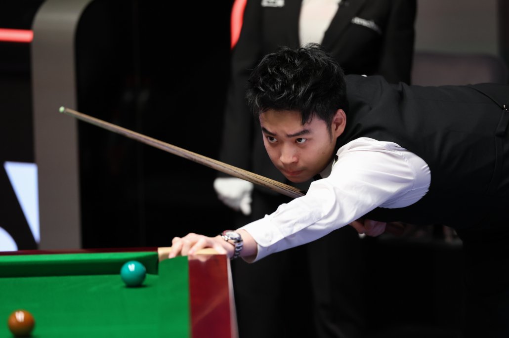 英超榜首的 英超榜首的